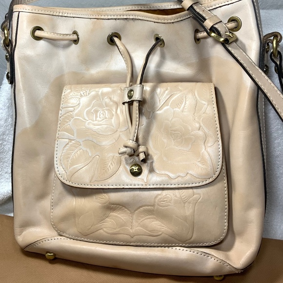Patricia Nash Sabina Tooled Leather Drawstring Bucket Crossbody - Picture 2 of 16